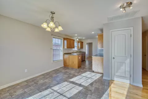 Kitchen - 4232 S Shady Lake Ave, Springfield, MO 65810 photo 6 of 6