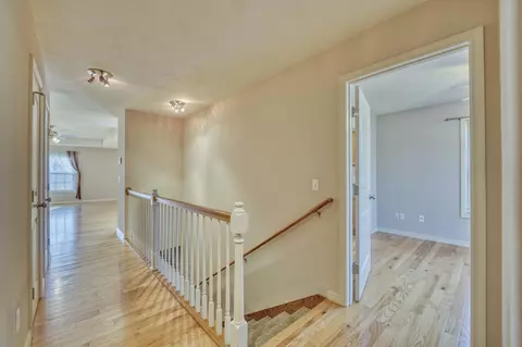 Entry Way - 4232 S Shady Lake Ave, Springfield, MO 65810 photo 1 of 3