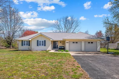 1812 N Nicholas Rd, Nixa, MO 65714 photo 1