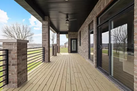 Exterior - 5958 S Holland Ave, Springfield, MO 65810 photo 7 of 14
