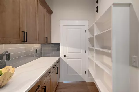 Kitchen - 5958 S Holland Ave, Springfield, MO 65810 photo 8 of 11