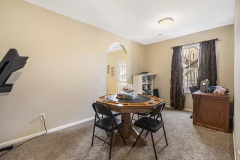 Dining - 1127 W Mccafferty St, Nixa, MO 65714 photo 4 of 4