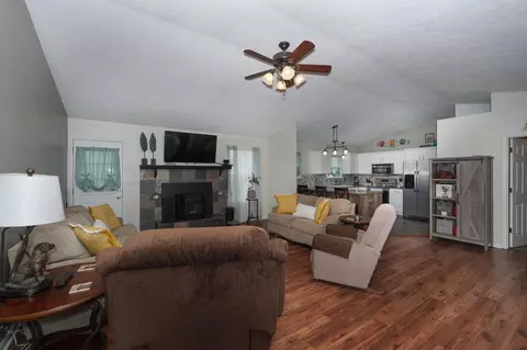735 Sassafras Rd, Spokane, MO 65754 photo 7