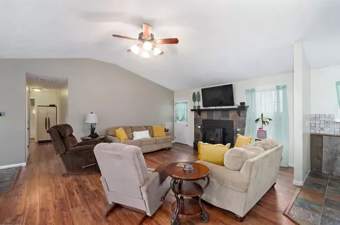 735 Sassafras Rd, Spokane, MO 65754 photo 6