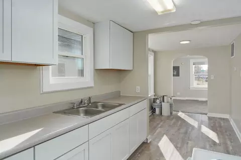 2134 N East Ave, Springfield, MO 65803 photo 11