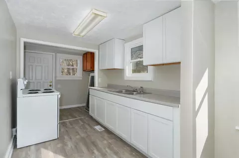 2134 N East Ave, Springfield, MO 65803 photo 9