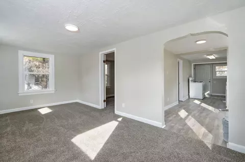 2134 N East Ave, Springfield, MO 65803 photo 4