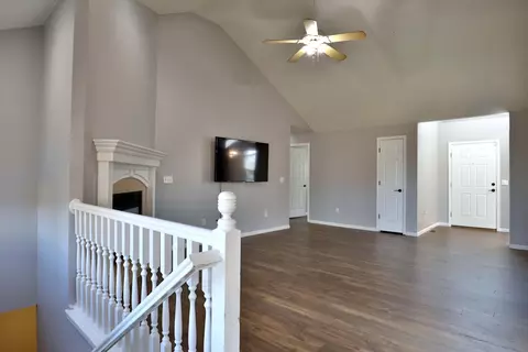 Living - 440 Tiffany Blvd, Nixa, MO 65714 photo 5 of 9
