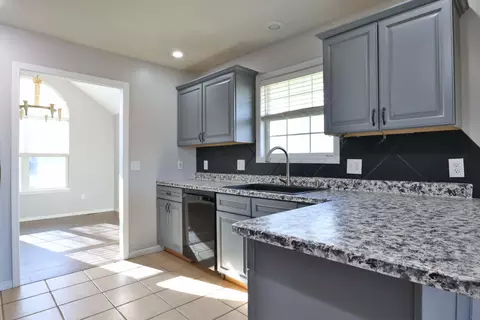 Kitchen - 440 Tiffany Blvd, Nixa, MO 65714 photo 5 of 7