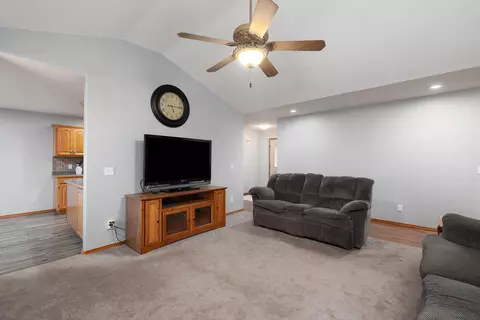 Living - 615 Sarah Ct, Willard, MO 65781 photo 4 of 4