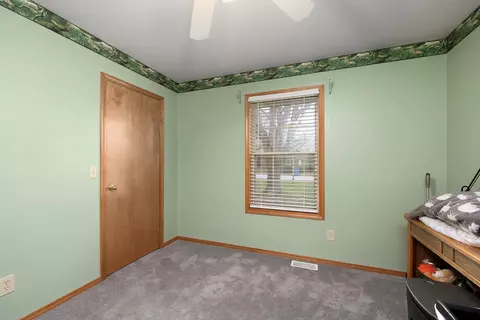 Bedroom - 615 Sarah Ct, Willard, MO 65781 photo 3 of 4