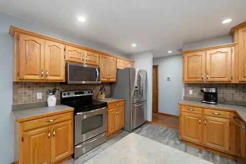 Kitchen - 615 Sarah Ct, Willard, MO 65781 photo 3 of 3