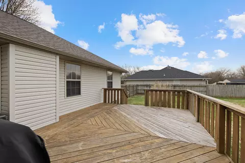 Exterior - 615 Sarah Ct, Willard, MO 65781 photo 5 of 14