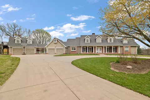 2424 S Mumford Ave, Springfield, MO 65809 photo 1