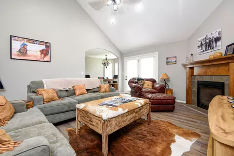 3411 S Brunswick Ave, Springfield, MO 65809 photo 3