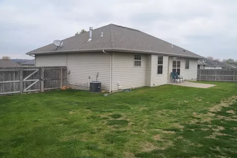 868 W Lorenza Dr, Nixa, MO 65714 photo 5