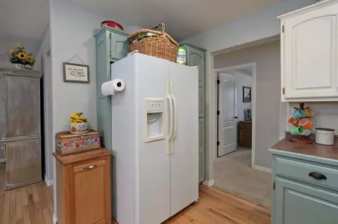 Kitchen - 5520 N 12th Ave, Ozark, MO 65721 photo 5 of 5