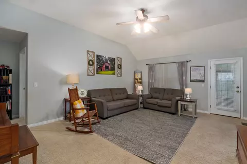 Living - 5520 N 12th Ave, Ozark, MO 65721 photo 3 of 4