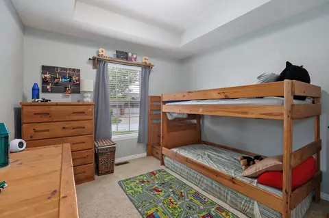 Bedroom - 5520 N 12th Ave, Ozark, MO 65721 photo 3 of 4