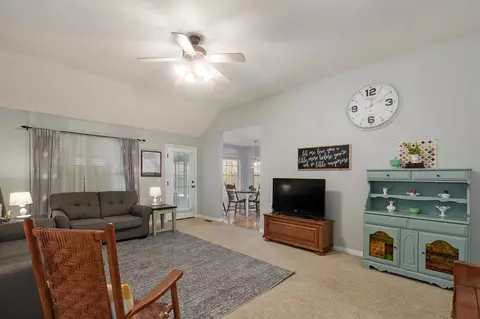 Living - 5520 N 12th Ave, Ozark, MO 65721 photo 2 of 4