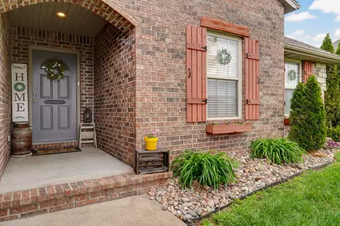 Exterior - 5520 N 12th Ave, Ozark, MO 65721 photo 6 of 20