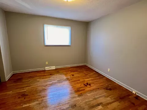 712 N West Ave, Springfield, MO 65802 photo 7