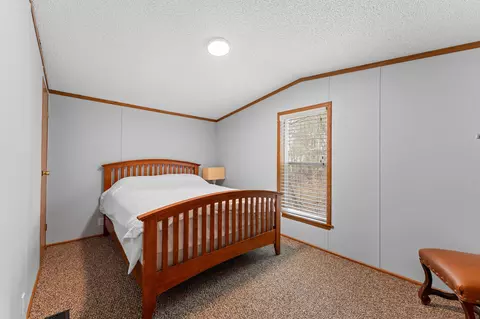 Bedroom - 23590 State Hwy 39, Shell Knob, MO 65747 photo 2 of 4