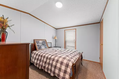 Bedroom - 23590 State Hwy 39, Shell Knob, MO 65747 photo 1 of 4