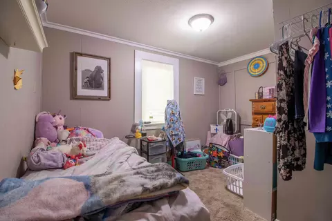 Bedroom - 2318 S Linden Ave, Springfield, MO 65804 photo 1 of 9