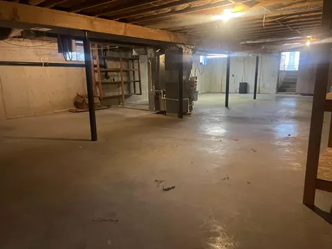 940 N Pine St, Marshfield, MO 65706 photo 23