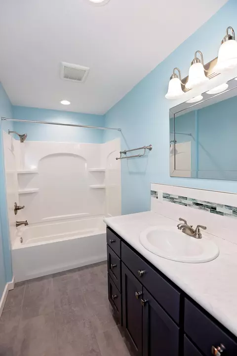 940 N Pine St, Marshfield, MO 65706 photo 9