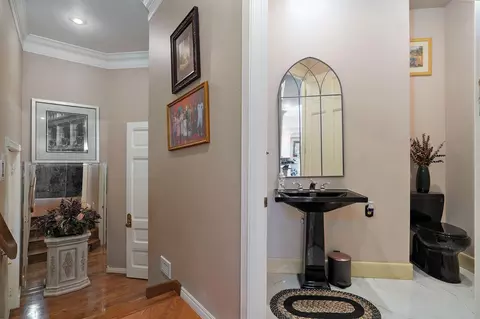 Entry Way - 3870 E Pond Apple Dr, Springfield, MO 65809 photo 2 of 3