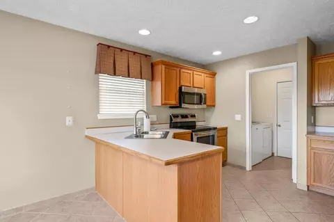 Kitchen - 5102 N Graybrooke Dr, Ozark, MO 65721 photo 1 of 5