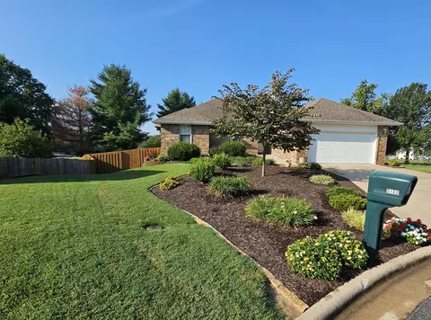 Exterior - 5102 N Graybrooke Dr, Ozark, MO 65721 photo 6 of 17