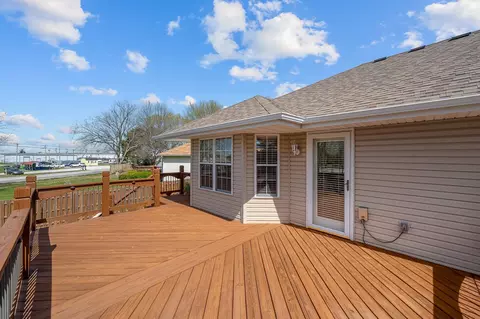 Exterior - 5102 N Graybrooke Dr, Ozark, MO 65721 photo 14 of 17