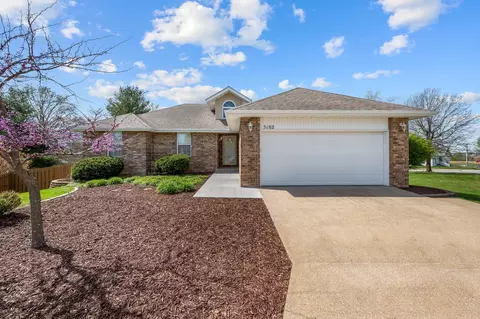 Exterior - 5102 N Graybrooke Dr, Ozark, MO 65721 photo 4 of 17