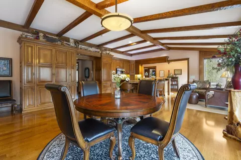Dining - 327 Valencia Rd #3 & 4, Branson, MO 65616 photo 1 of 3