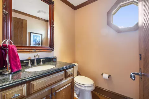 Bath - 327 Valencia Rd #3 & 4, Branson, MO 65616 photo 3 of 5