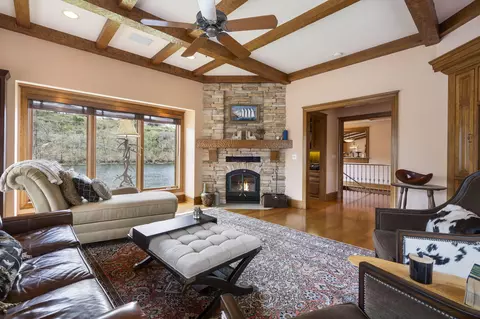 Living - 327 Valencia Rd #3 & 4, Branson, MO 65616 photo 5 of 6