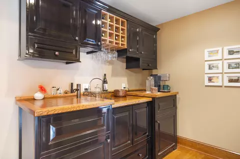 Kitchen - 327 Valencia Rd #3 & 4, Branson, MO 65616 photo 4 of 4
