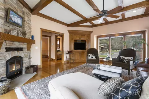 Living - 327 Valencia Rd #3 & 4, Branson, MO 65616 photo 4 of 6