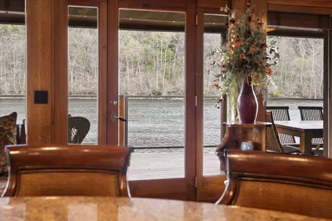 Dining - 327 Valencia Rd #3 & 4, Branson, MO 65616 photo 3 of 3