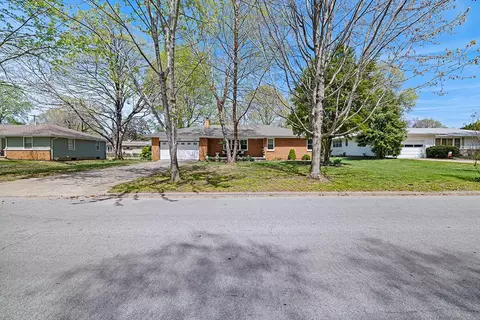 Exterior - 2165 E Langston St, Springfield, MO 65804 photo 3 of 16