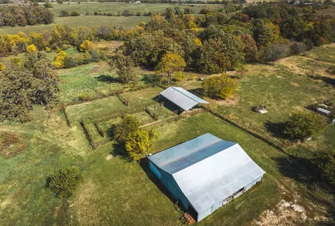 4046 S 205th Rd, Halfway, MO 65663 photo 5