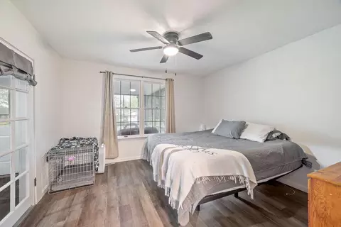 Bedroom - 1205 13th Street St, Monett, MO 65708 photo 2 of 3