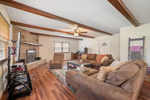Living - 1205 13th Street St, Monett, MO 65708 photo 2 of 3