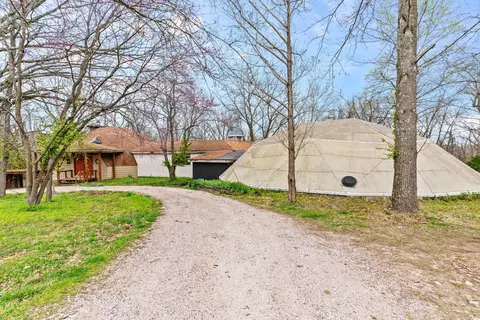 Exterior - 851 Carob Rd, Clever, MO 65631 photo 3 of 17