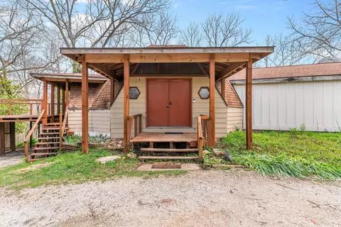 Exterior - 851 Carob Rd, Clever, MO 65631 photo 4 of 17
