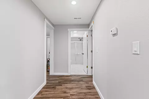 Entry Way - 851 Carob Rd, Clever, MO 65631 photo 1 of 1