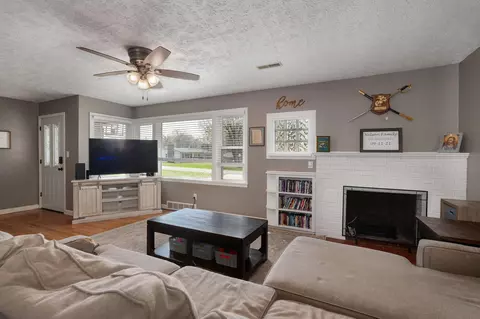1817 E Glenwood St, Springfield, MO 65804 photo 7